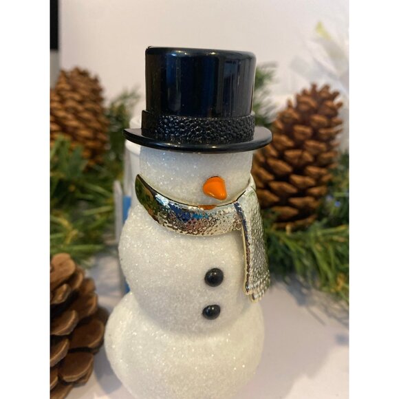 Bath & Body Works New Hand Painted “Snowman” Light Up Nightlight Wallflower Plug - Picture 2 of 9